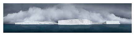 44_icebergs generating fog_antarctic sound_2007.jpg